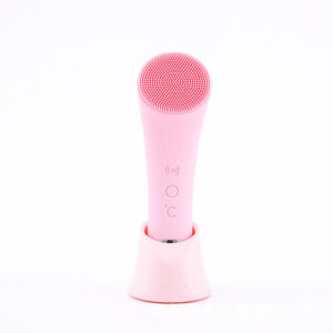 Heated Silicone Facial Cleansing Brush — Vibrating Deep Cleanser