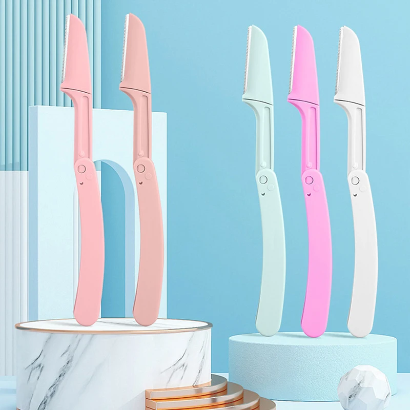 Foldable Mini Dermaplaning Facial Razor Set (3-Pack) - Image 3