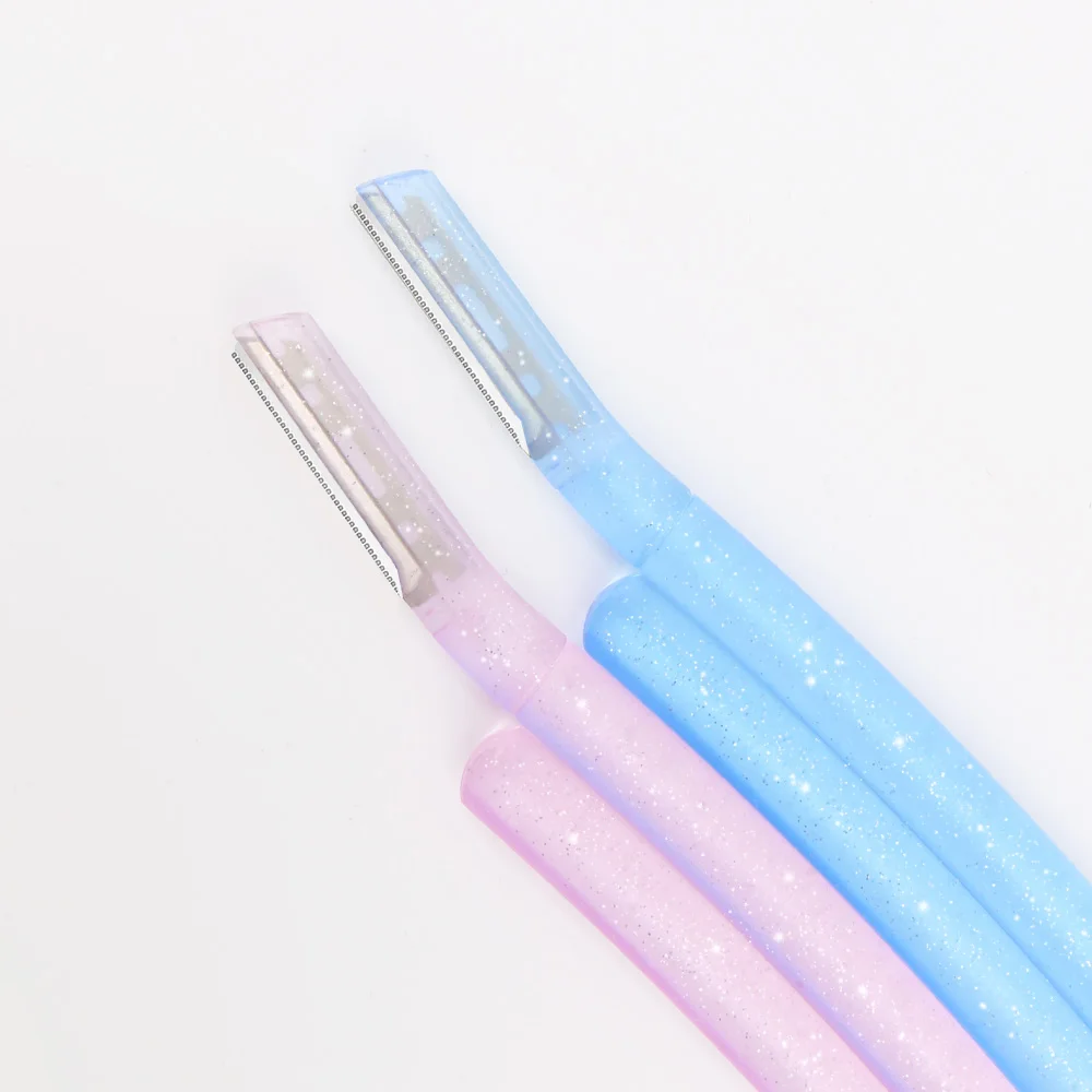 Precision Dermaplaning Eyebrow Razor - Image 2