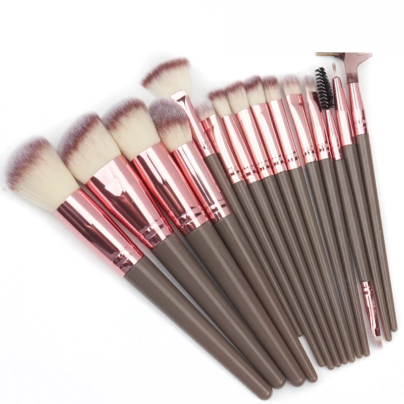 Professional 15-Piece Soft Makeup Brush Set - Image 3