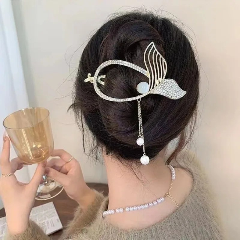 Pearl Flower Alloy Hair Clips for Women - photo 4